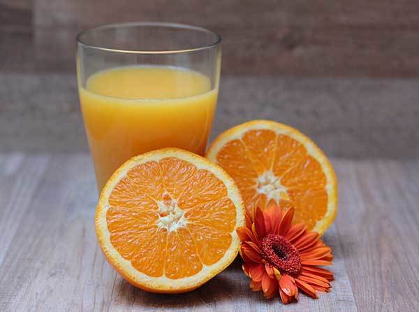 orange fruit and orange juice