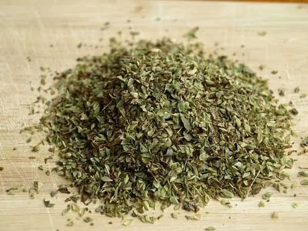 is dried oregano good for dogs?